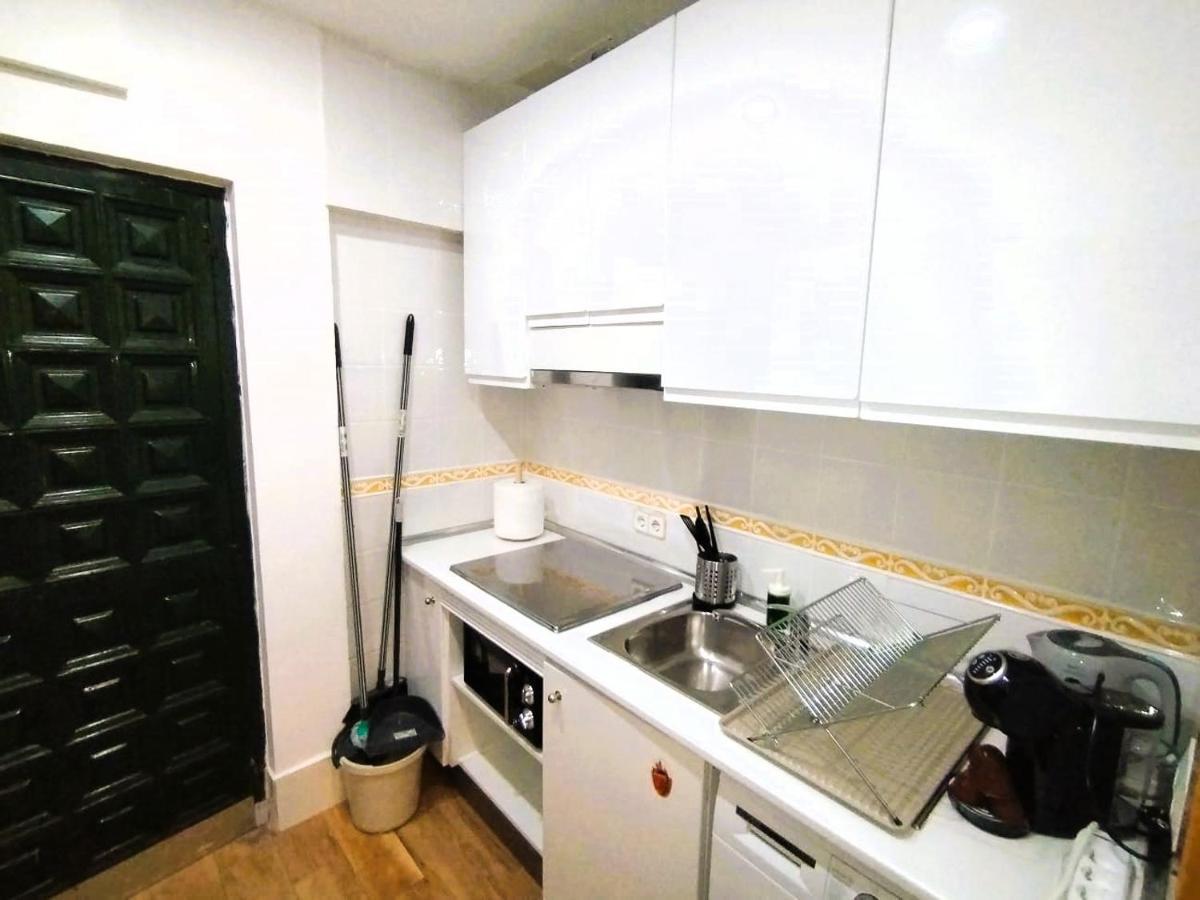 Puerta Del Sol - Apartamento Para 6 Madrid Dış mekan fotoğraf