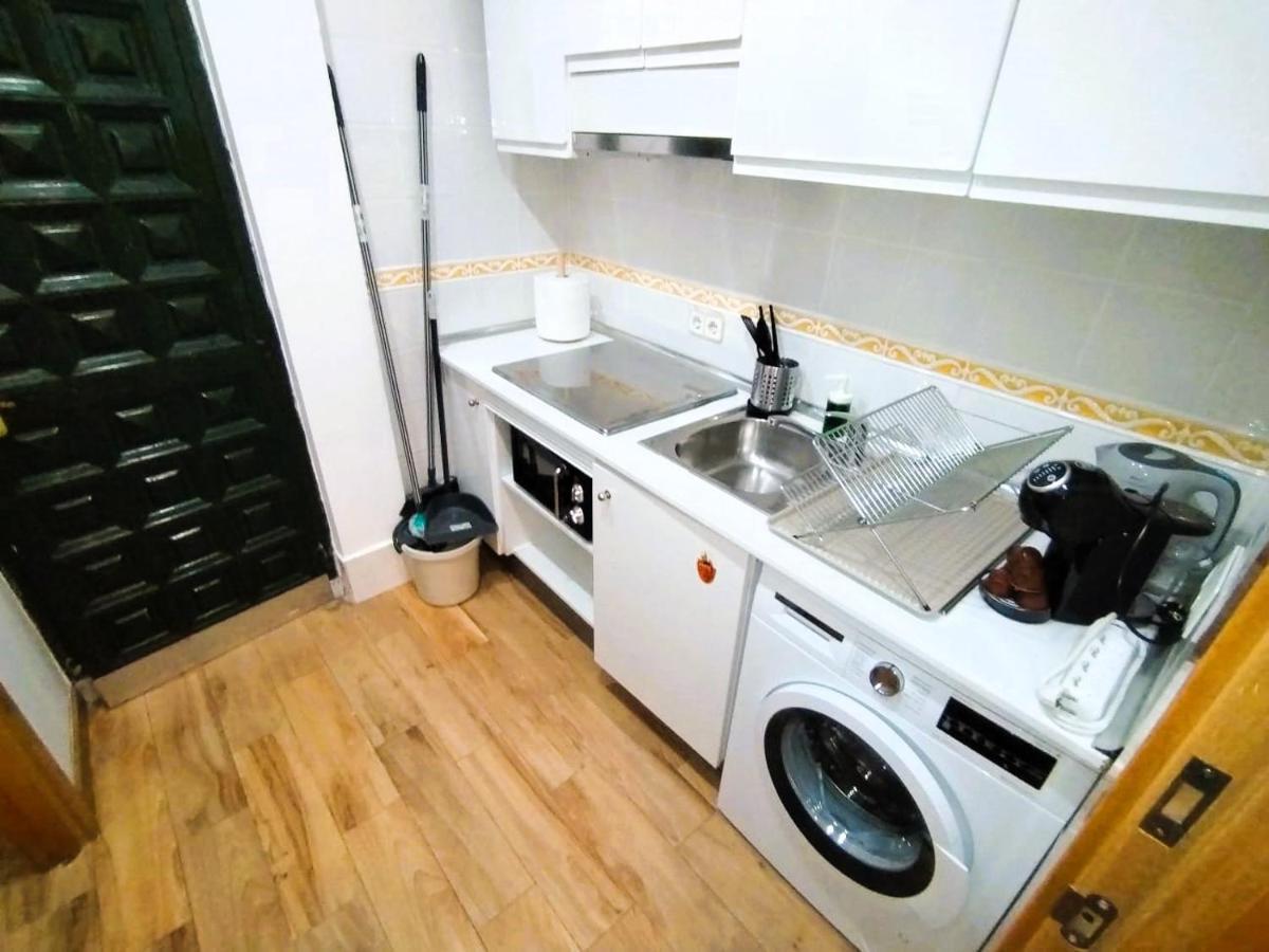 Puerta Del Sol - Apartamento Para 6 Madrid Dış mekan fotoğraf