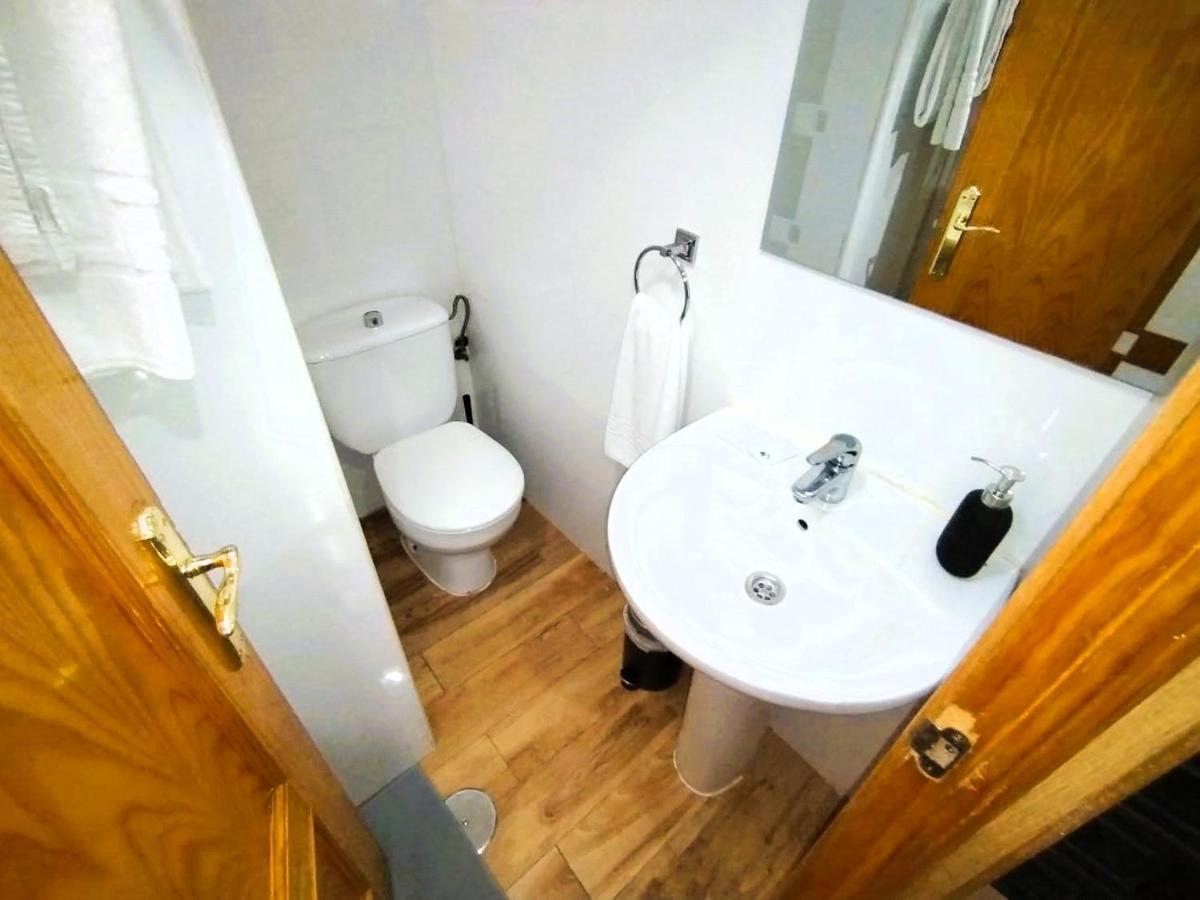 Puerta Del Sol - Apartamento Para 6 Madrid Dış mekan fotoğraf