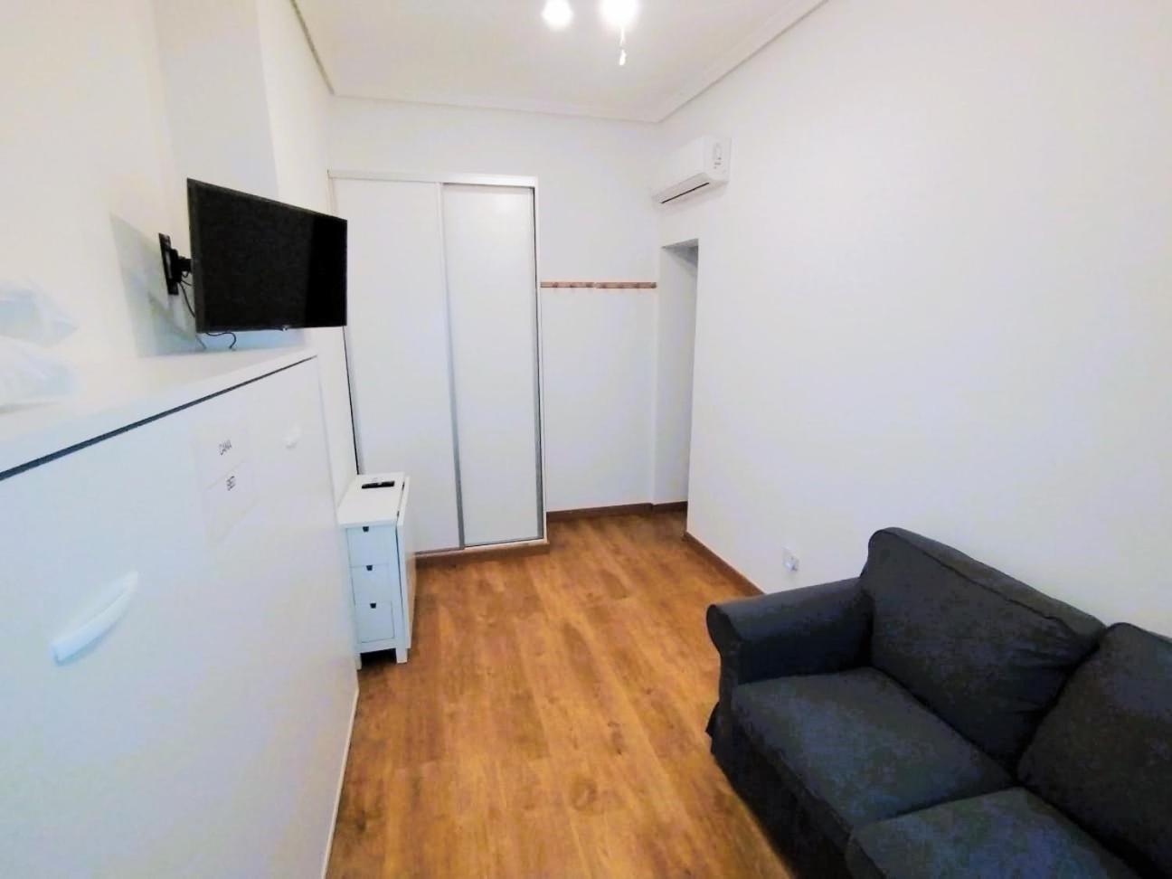 Puerta Del Sol - Apartamento Para 6 Madrid Dış mekan fotoğraf